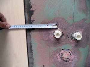 Измеряем и делаем отметки на стене